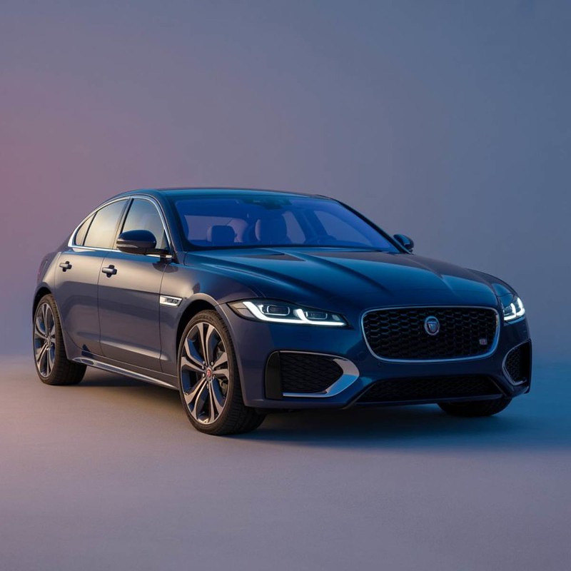 silver-2025-Cadillac-CTV-showroom-setting-GM-Certified-Collision-Repair